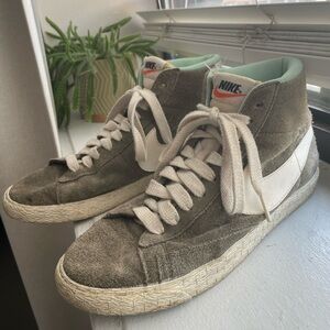 Nike Blazer Grey Suede Sneakers - Women’s 8